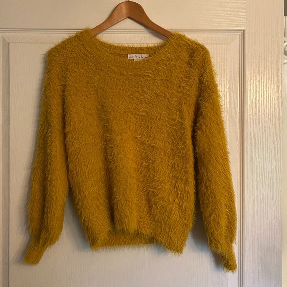 London Kaye Fuzzy Mustard Sweater XS - Picture 3 of 4